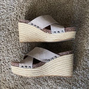Lucky Brand wedges